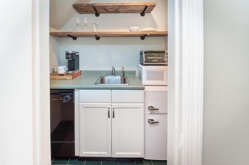 The West Lane 3* Ridgefield
