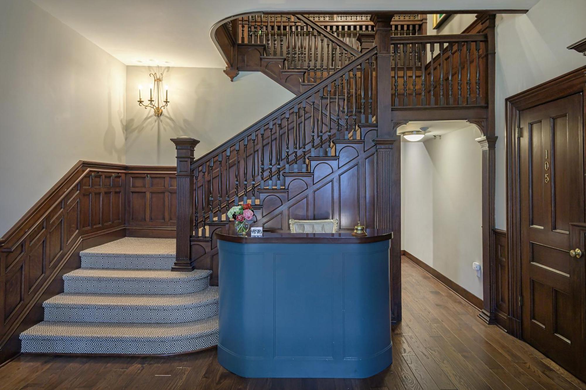 Hotel The West Lane 3*